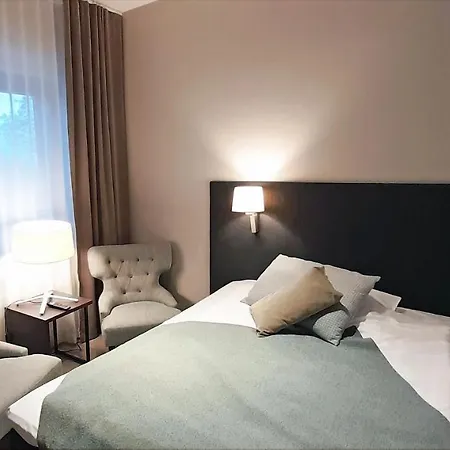 Majvik Congress Отель