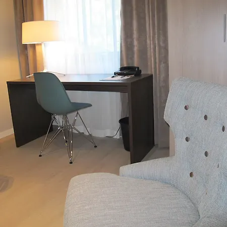 Majvik Congress 4*