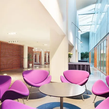 Hotel Majvik Congress Kirkkonummi