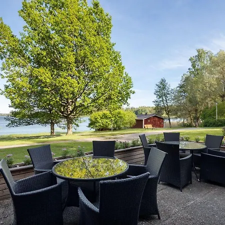 Hotel Majvik Congress 4*
